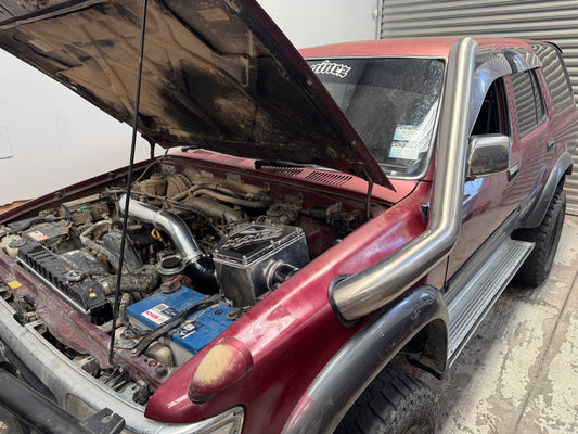 Toyota Hilux Surf 89-95 KZN130 1KZ Airbox