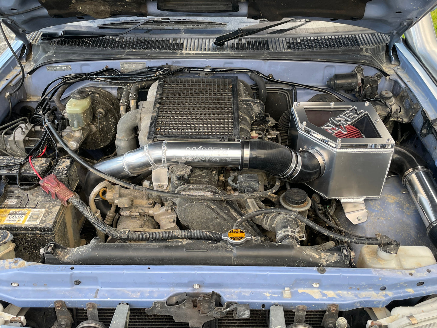 CUSTOM NINEZ Toyota Hilux Surf 1KZ Diesel Mid Entry Snorkel + Airbox Combo